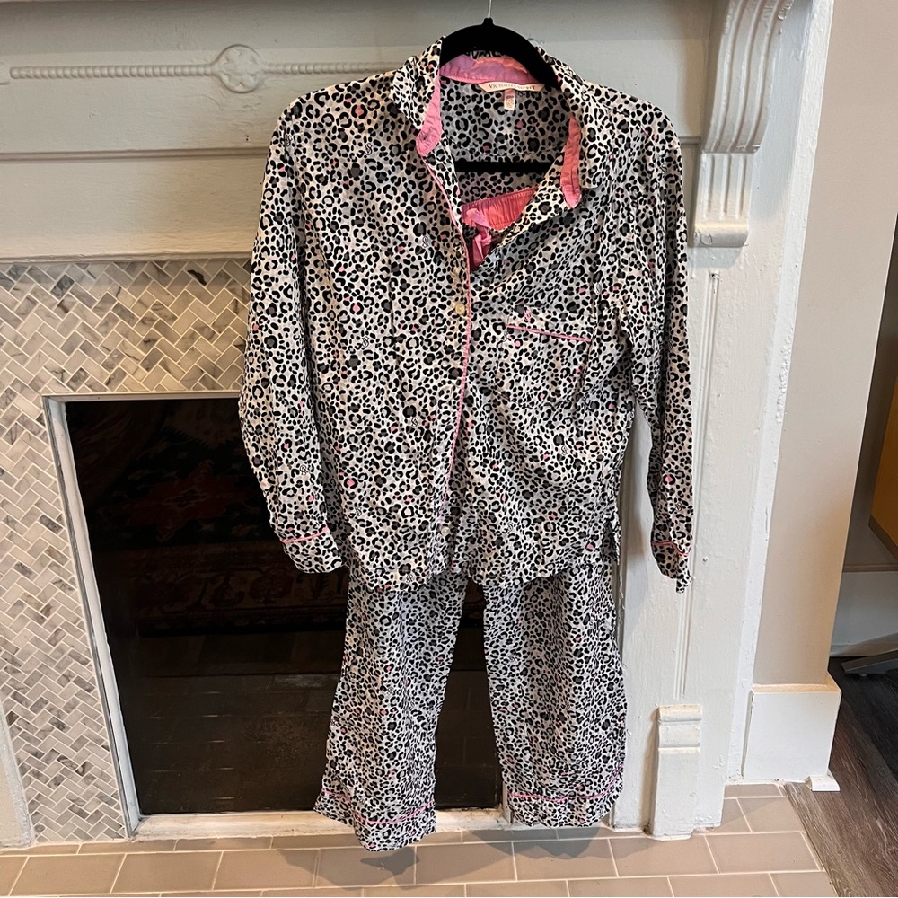 Victoria Secret Leopard Print Pajama Set